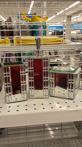 Clothing Store «Ross Dress for Less», reviews and photos, 190 THF Blvd, Chesterfield, MO 63005, USA