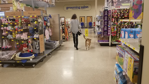 Pet Supply Store «PetSmart», reviews and photos, 1125 Quentin Rd, Lebanon, PA 17042, USA