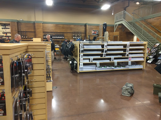 Gun Shop «Huron Valley Guns», reviews and photos, 143 S Milford Rd, Milford, MI 48381, USA
