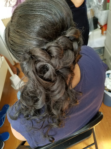 Hair Salon «Eclipse Unisex Hair Salon», reviews and photos, 2704 Fairfield Ave, Bridgeport, CT 06605, USA