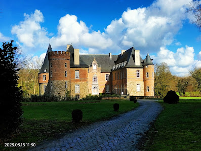 Château des Comtes de Hornes Pl. des Martyrs 1, 1440 Braine-le-Château, Belgique