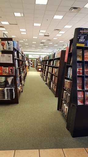 Book Store «Barnes & Noble», reviews and photos, 12193 Fair Lakes Promenade Dr, Fairfax, VA 22033, USA