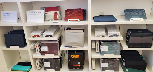 Computer Store «Microsoft Store - Scottsdale Fashion Square», reviews and photos, 7014 E Camelback Rd #1288, Scottsdale, AZ 85251, USA