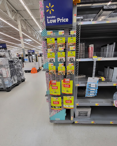 Department Store «Walmart Supercenter», reviews and photos, 745 W Hill Field Rd, Layton, UT 84041, USA