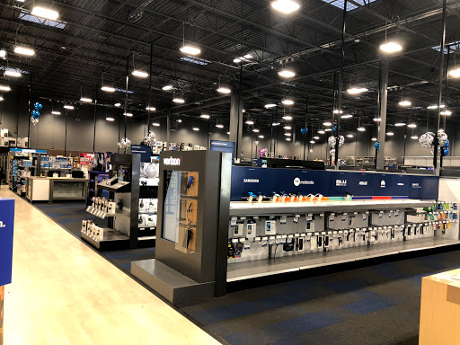 Electronics Store «Best Buy», reviews and photos, 1 Garden State Plaza Blvd, Paramus, NJ 07652, USA