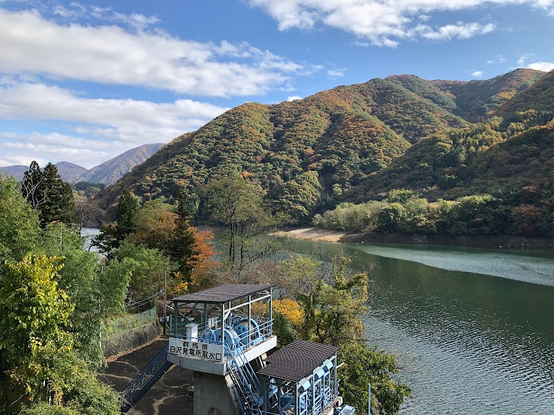 薗原湖 多目的広場（駐車場）