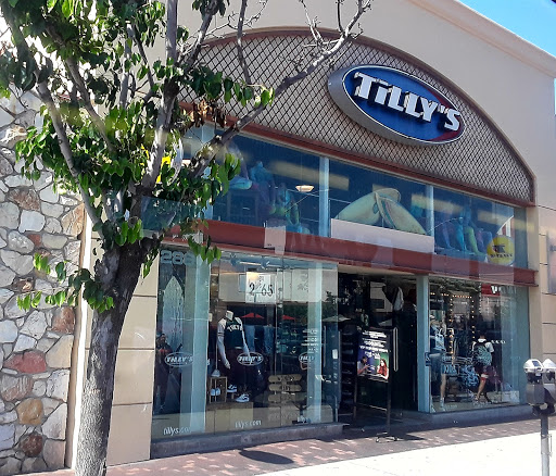 Clothing Store «Tillys», reviews and photos, 5286 E 2nd St, Long Beach, CA 90803, USA