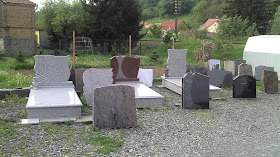 Szabó-gránit,sírkő