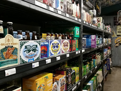 Liquor Store «Beverage Warehouse», reviews and photos, 1 East St, Winooski, VT 05404, USA