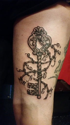 Tattoo Shop «Inkfluence Tattoos», reviews and photos, 1408 Avenue Q, Lubbock, TX 79401, USA