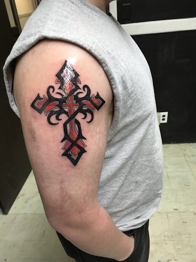 Explore female half sleeve tattoo ideas, creative tattoo ideas in Wadena, available at Bryniarski tattoo