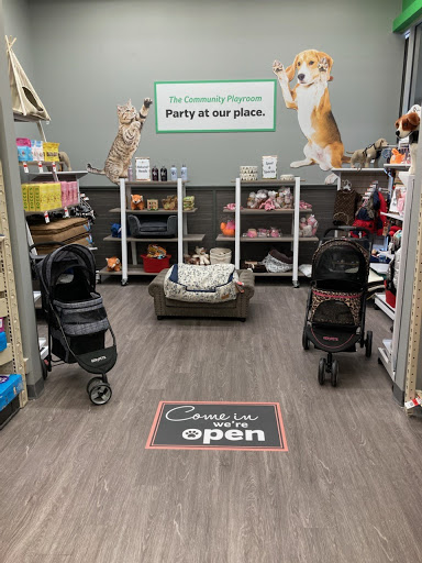 Pet Supply Store «Pet Supplies Plus», reviews and photos, 305 Sidney Baker St S #400, Kerrville, TX 78028, USA