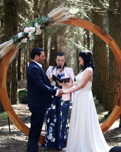 Over the Moon - Marriage Celebrant - Wellington