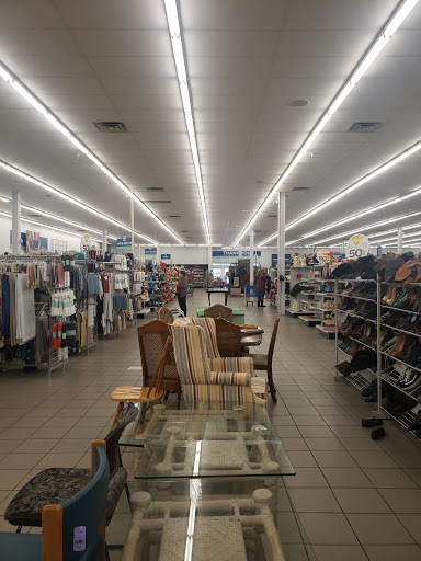 Thrift Store «Green Bay West Goodwill Retail Store & Training Center», reviews and photos