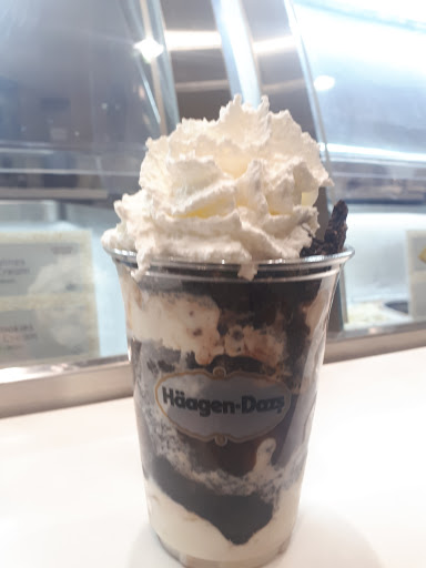 Ice Cream Shop «Haagen-DazsÂ® Ice Cream Shop», reviews and photos, 286 Miracle Mile, Coral Gables, FL 33134, USA