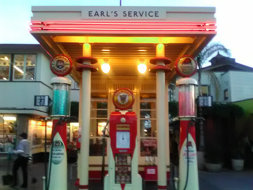 Shopping Mall «The Grove», reviews and photos, 189 The Grove Dr, Los Angeles, CA 90036, USA