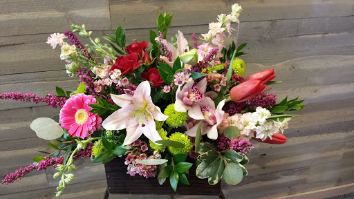 Florist «Flowers of Distinction», reviews and photos, 28 Russell St, Litchfield, CT 06759, USA