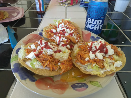 Grocery Store «Super Fresh Market», reviews and photos, 1700 N Lewis Ave, Waukegan, IL 60085, USA