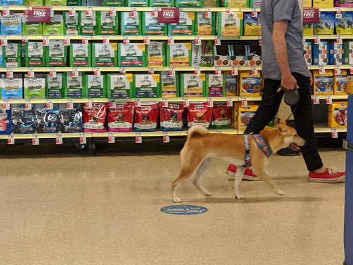 Pet Supply Store «PetSmart», reviews and photos, 15618 Whittwood Ln, Whittier, CA 90603, USA