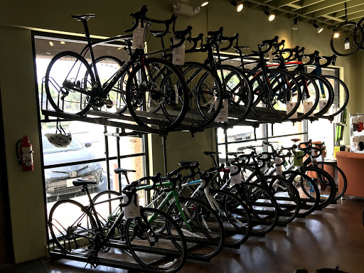 Bicycle Repair Shop «Bike World in Alamo Heights», reviews and photos, 5911 Broadway St, Alamo Heights, TX 78209, USA
