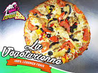 Pizza du Restaurant de hamburgers L'orient Express à Claye-Souilly - n°10