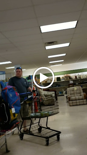 Dollar Store «Dollar Tree», reviews and photos, 823 N Broad St, Middletown, DE 19709, USA