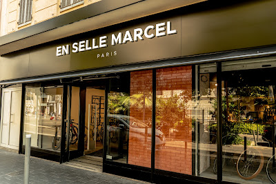 EN SELLE MARCEL x LEPAPE NICE ITALIE à Nice