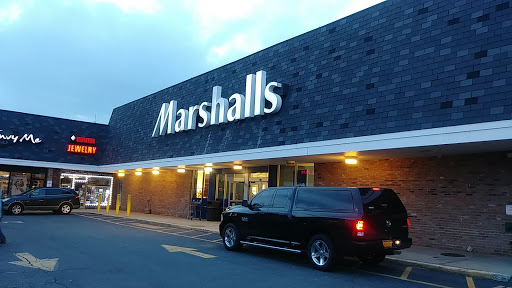 Department Store «Marshalls», reviews and photos, 1304 Hicksville Rd, North Massapequa, NY 11758, USA