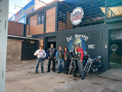 El Ghetto Biker Club Garage
