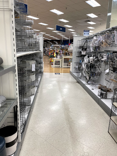 Department Store «Marshalls», reviews and photos, 3855 E Foothill Blvd, Pasadena, CA 91107, USA