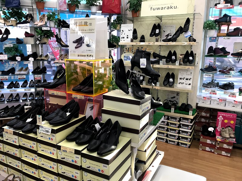 東京靴流通センター 城陽店