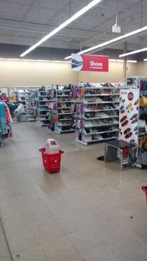 Thrift Store «Savers», reviews and photos, 230 W Virginia St #50, Crystal Lake, IL 60014, USA