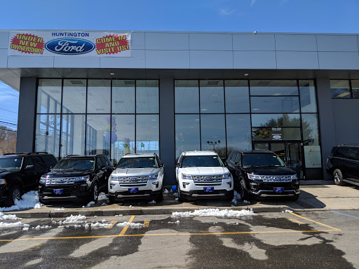 Ford Dealer «Ford Lincoln of Huntington», reviews and photos, 333 W Jericho Turnpike, Huntington, NY 11743, USA