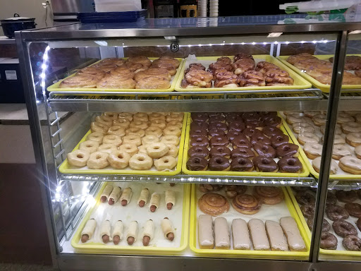 Donut Shop «Daylight Donuts», reviews and photos, 7 Bruce St, Morrilton, AR 72110, USA