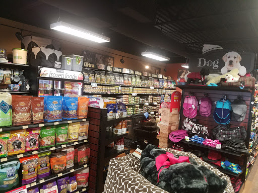 Pet Store «Pet Valu», reviews and photos, 1465 W Broad St, Quakertown, PA 18951, USA