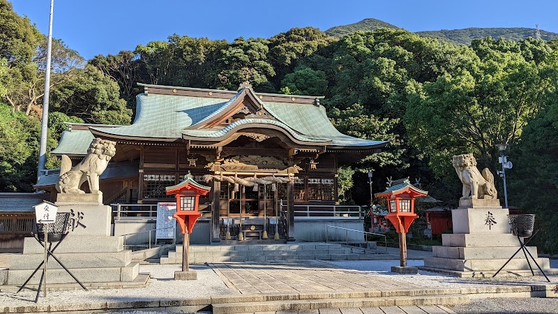 戸上神社