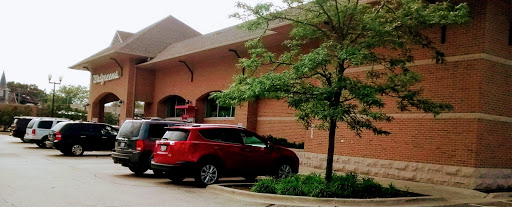 Drug Store «Walgreens», reviews and photos, 320 Waukegan Ave, Highwood, IL 60040, USA