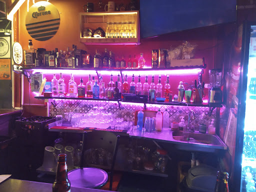 Bantú Bar