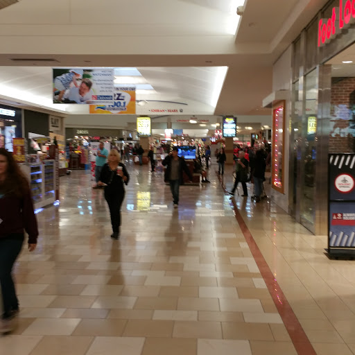 Shopping Mall «Ocean County Mall», reviews and photos, 1201 Hooper Ave, Toms River, NJ 08753, USA