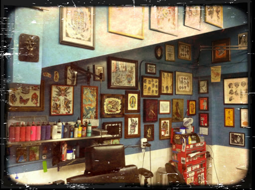 Tattoo Shop «Blue Line Tattoo», reviews and photos, 523 Main St, La Crosse, WI 54601, USA