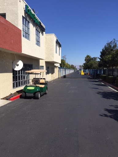 Extra Space Storage image