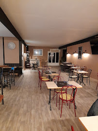 Atmosphère du Restaurant LE BAR ET VOUS à Bray-sur-Seine - n°1