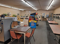 Itoro & Don’s Kwik Wash Laundromat & Dry Cleaning Formerly Crown Cleaners - Photo 9 - Car repair in Fort Wayne, IN, Fort Wayne