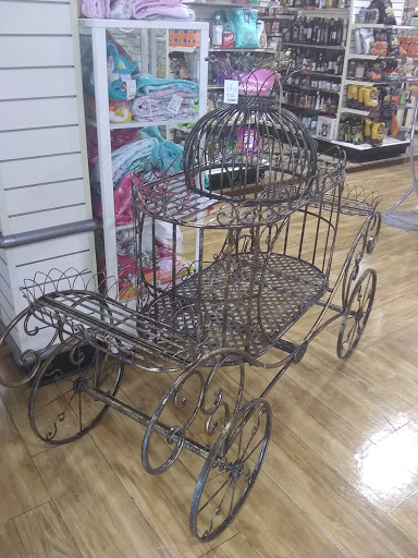 Department Store «HomeGoods», reviews and photos, 4190 Vinewood Ln N #134, Plymouth, MN 55442, USA