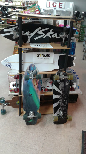 Beer Store «GK Food Mart», reviews and photos, 1876 14th Ave, Vero Beach, FL 32960, USA