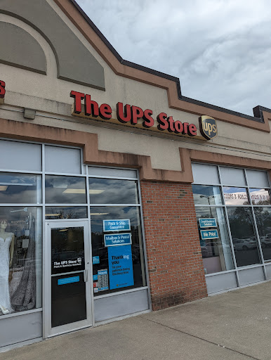 Shipping and Mailing Service «The UPS Store», reviews and photos, 982 Main St #4, Fishkill, NY 12524, USA