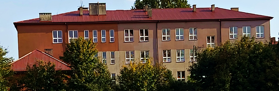 Szkoła Podstawowa im. Jana Pawła II w Krasnosielcu Ogrodowa 2A, 06-212 Krasnosielc, Polska