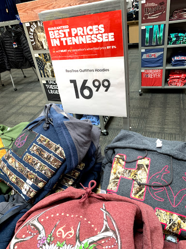 Sporting Goods Store «Academy Sports + Outdoors», reviews and photos, 7926 Giacosa Pl, Memphis, TN 38133, USA