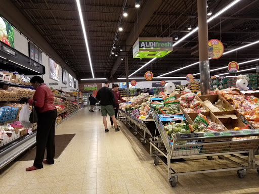 Supermarket «ALDI», reviews and photos, 7701 Olive Blvd, University City, MO 63130, USA
