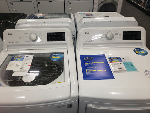 Electronics Store «Best Buy», reviews and photos, 5890 N Elizabeth St, Pueblo, CO 81008, USA